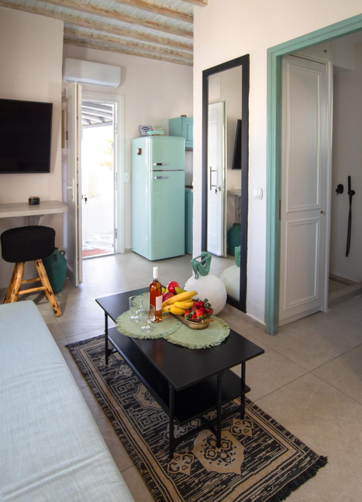 Artemis By Kallisto Royal Suites Орнос Экстерьер фото